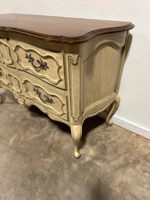 White Fine Furniture French Provincial Style 2-Drawer Dresser