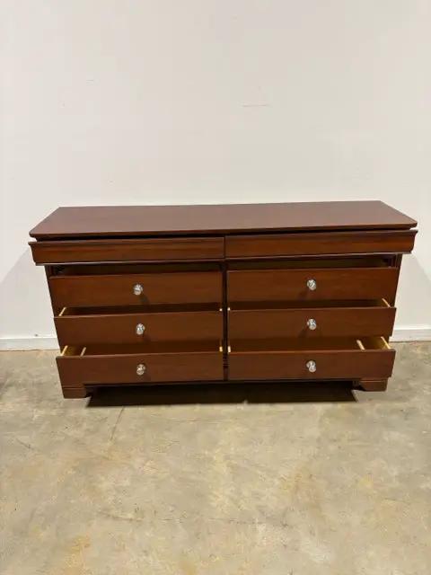 thomasville furniture dresser Impressions By Thomasville 8-Drawer Dresser