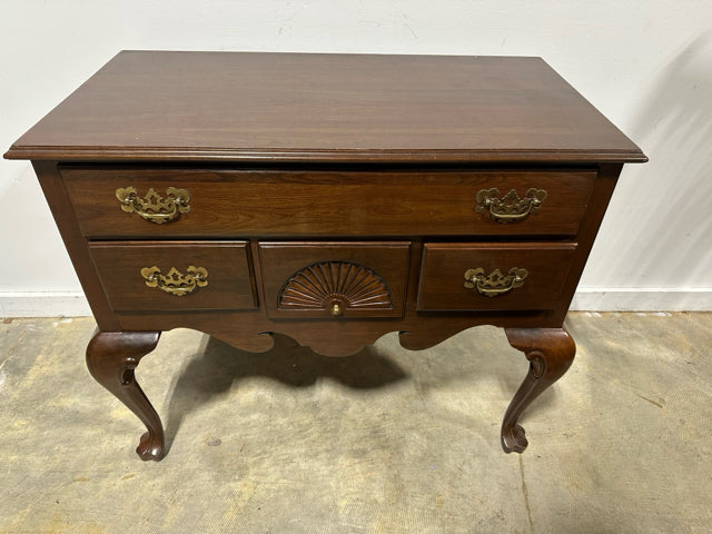 dresser ethan allen Vintage ETHAN ALLEN Dresser with Mirror