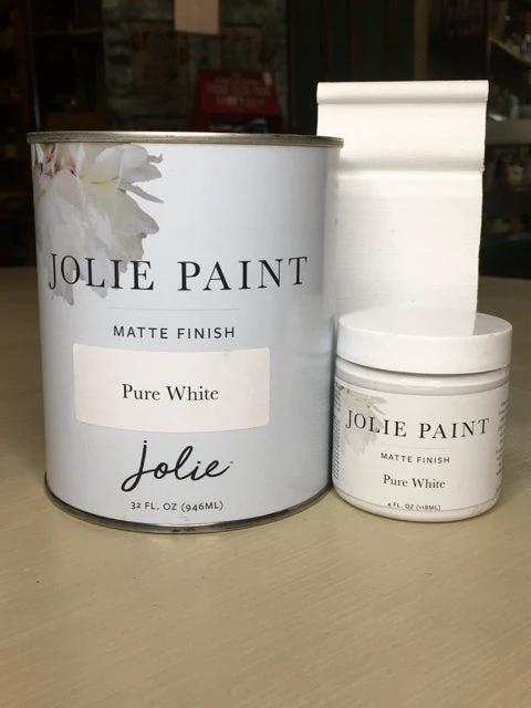 Jolie – Invio Fine Furniture Consignment